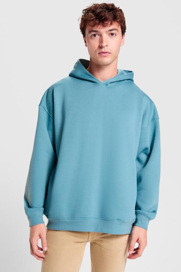 Oversized Otto Huppari